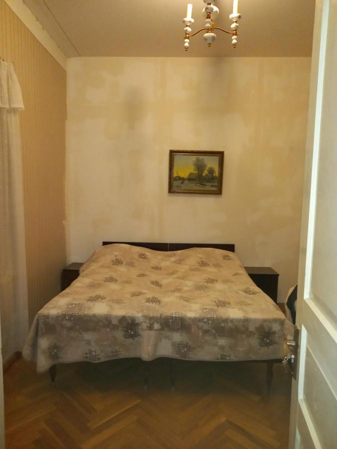 Guest House Gzirishvili Kvareli Esterno foto