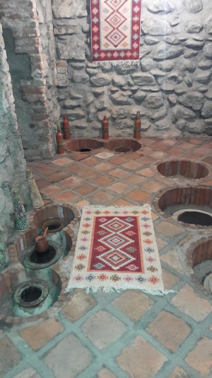 Guest House Gzirishvili Kvareli Esterno foto